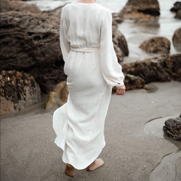 NWOT Silk Wrap Wedding/Elopement Dress Gown + Altar - Picture 8 of 8